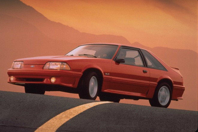 1993 Ford Mustang Wallpapers