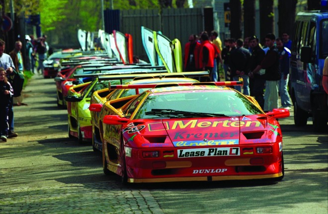 1996 Lamborghini Diablo SV-R Wallpapers