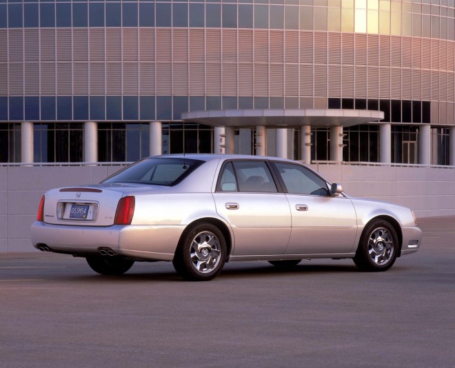 2002 Cadillac DeVille Wallpapers