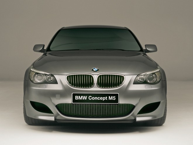 2004 BMW M5 Wallpapers