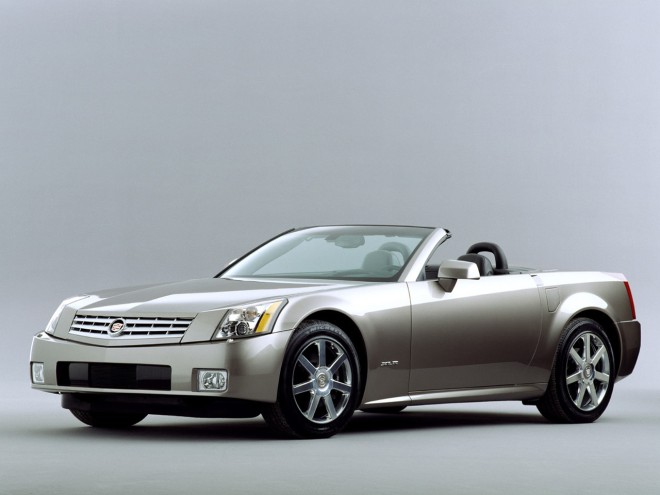 2004 Cadillac XLR Wallpapers