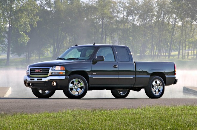 2004 GMC Sierra Wallpapers