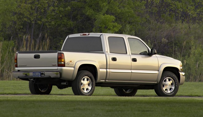 2004 GMC Sierra Wallpapers
