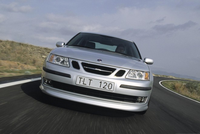 2004 Saab 9-3 Wallpapers