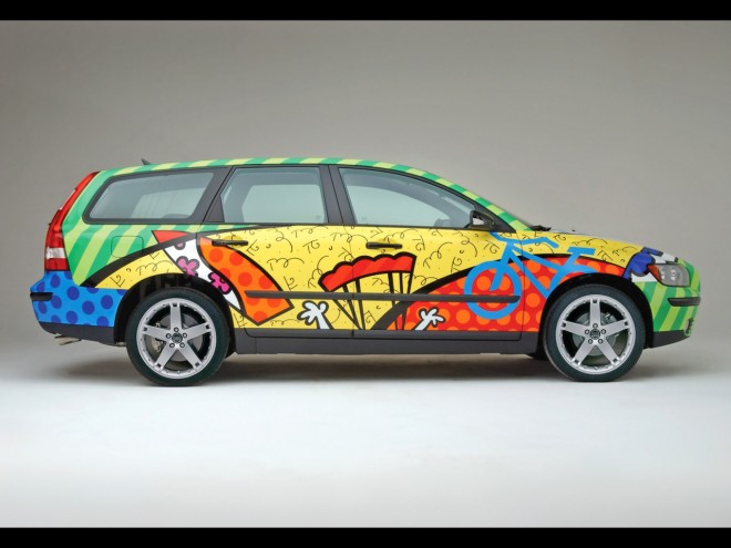 2004 Volvo V50 Wallpapers