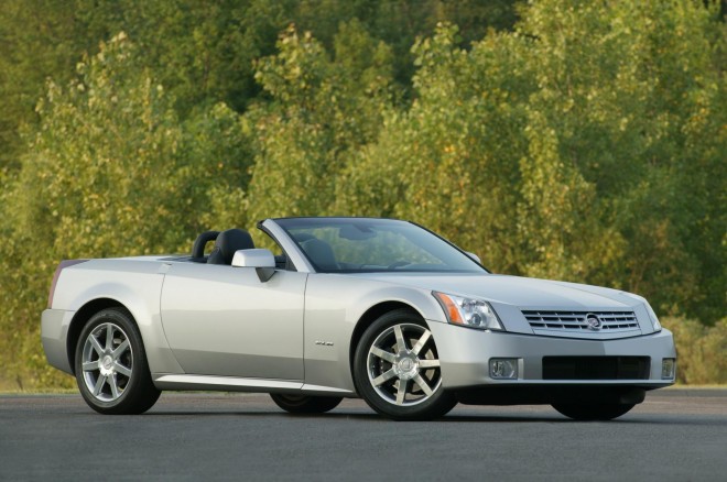 2005 Cadillac XLR Wallpapers