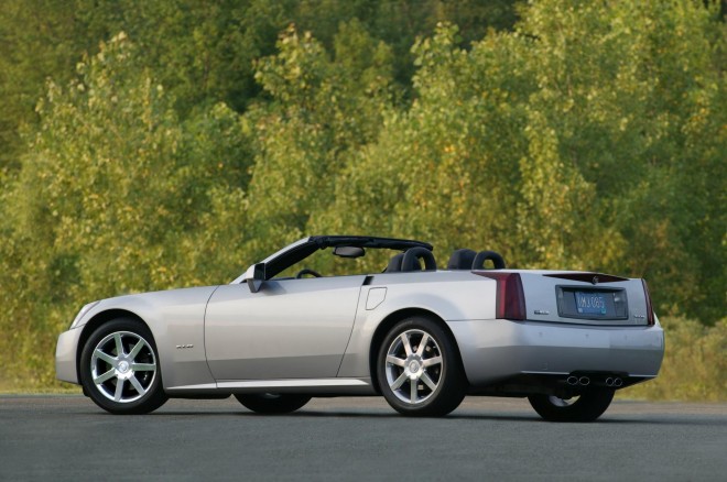 2005 Cadillac XLR Wallpapers