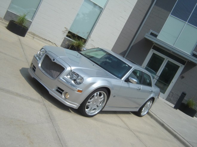 2005 Chrysler 300 Wallpapers