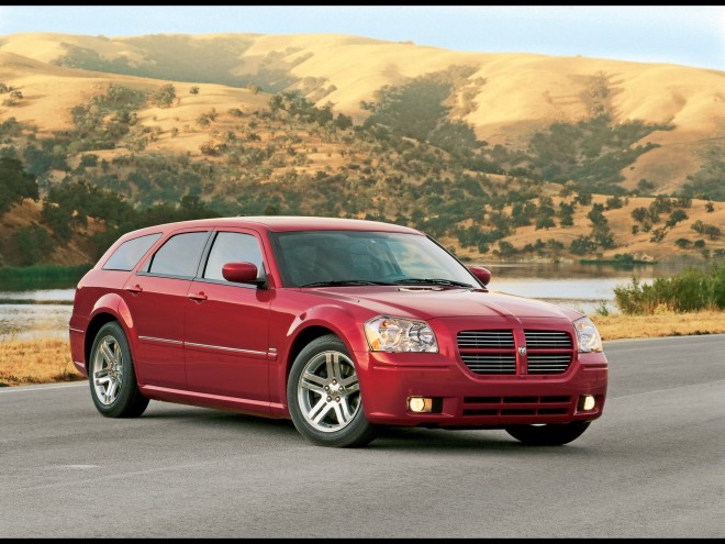 2005 Dodge Magnum Wallpapers
