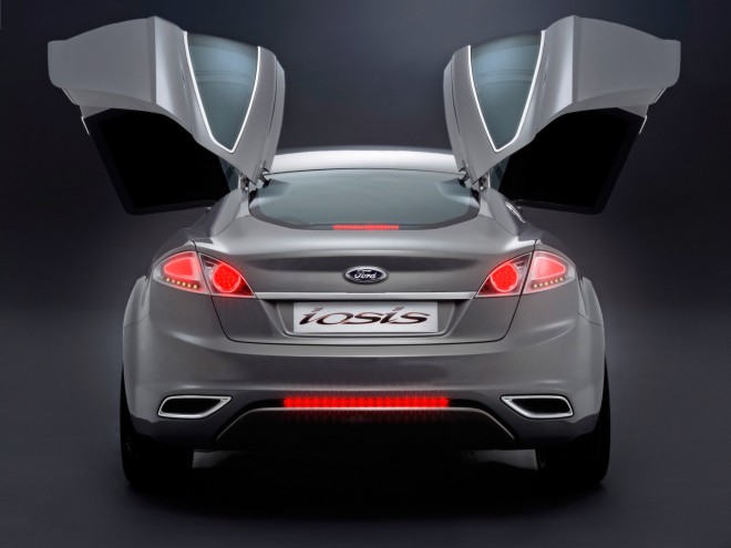 2005 Ford Iosis Concept Wallpapers