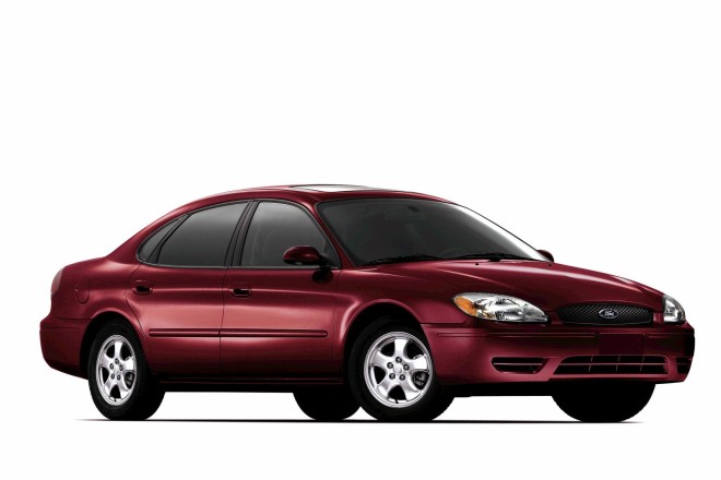 2005 Ford Taurus Wallpapers