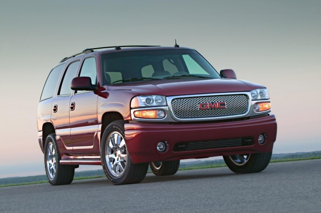2005 GMC Yukon Wallpapers