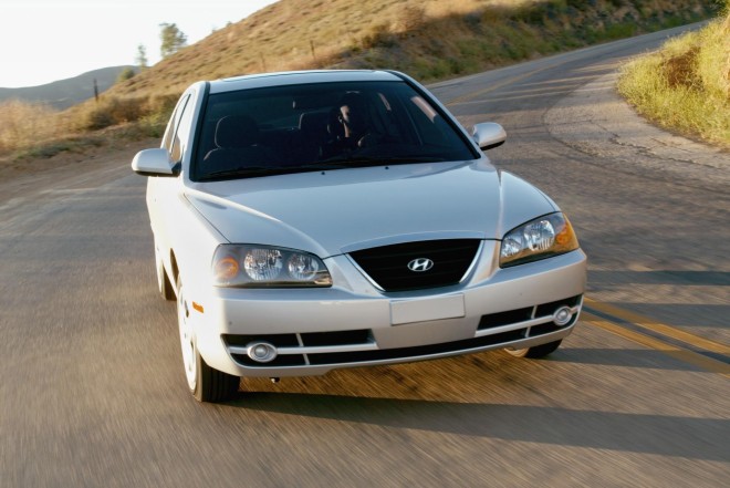 2005 Hyundai Elantra Wallpapers