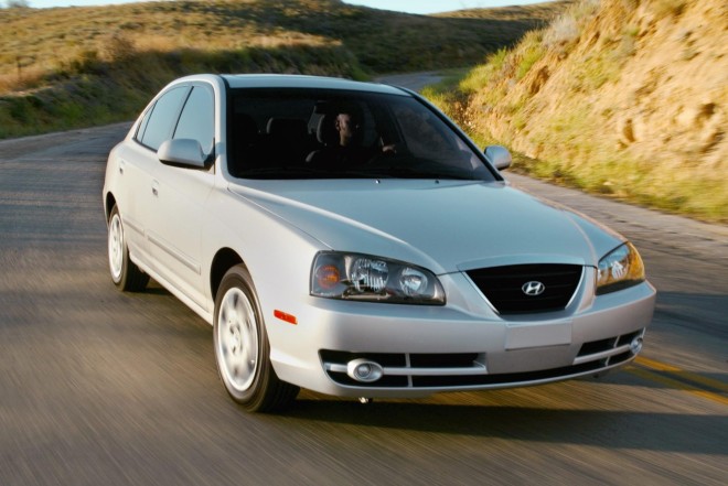 2005 Hyundai Elantra Wallpapers