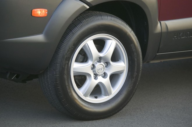 2005 Hyundai Tucson Wallpapers