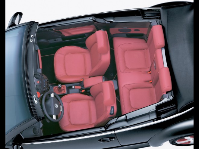 2005 Volkswagen New Beetle Wallpapers