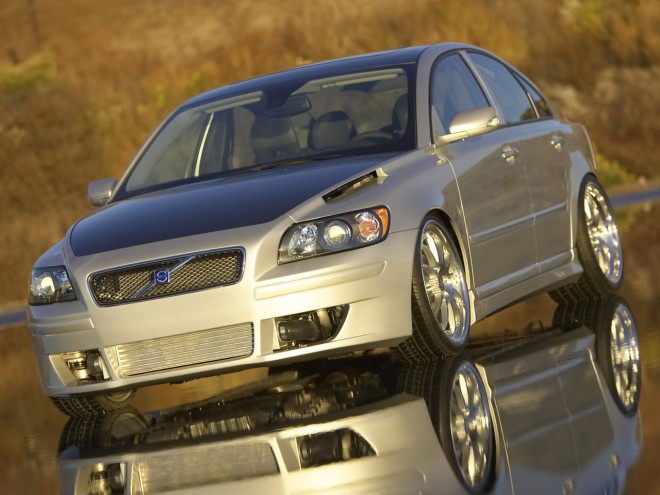 2005 Volvo S40 Wallpapers