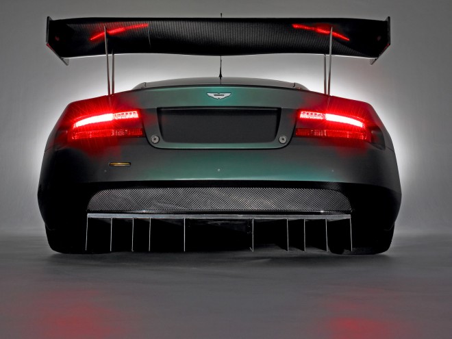 2006 Aston Martin DBR9 Wallpapers