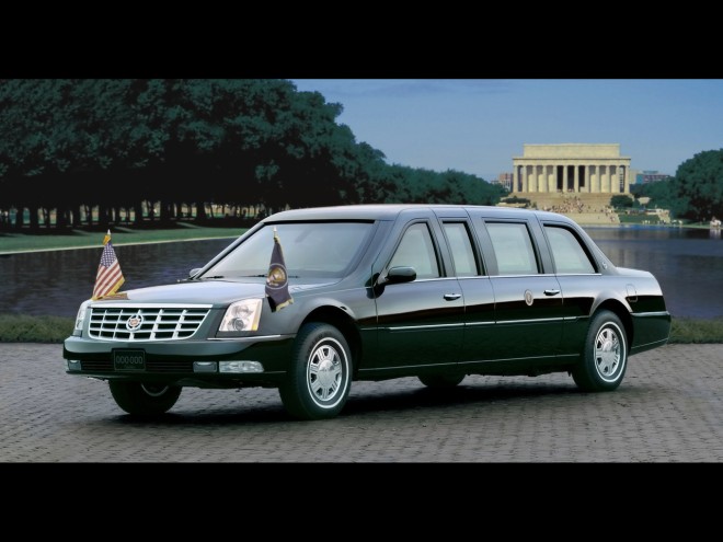 2006 Cadillac DTS Limousine Wallpapers