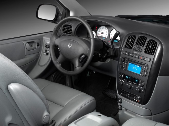 2006 Dodge Caravan Wallpapers