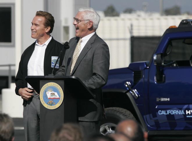 2006 Hummer H2H Wallpapers