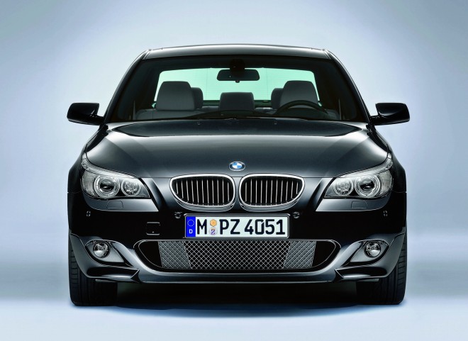 2007 BMW 530i Wallpapers