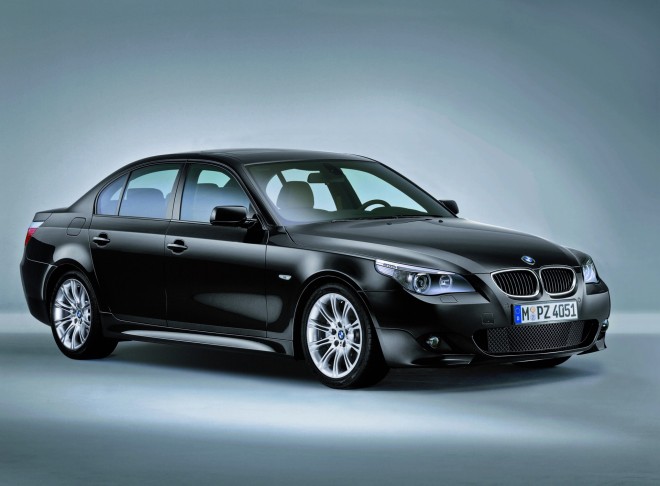 2007 BMW 530i Wallpapers