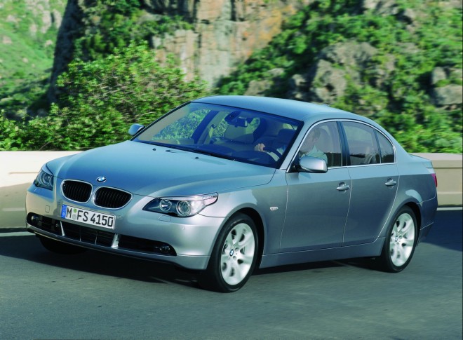 2007 BMW 530i Wallpapers