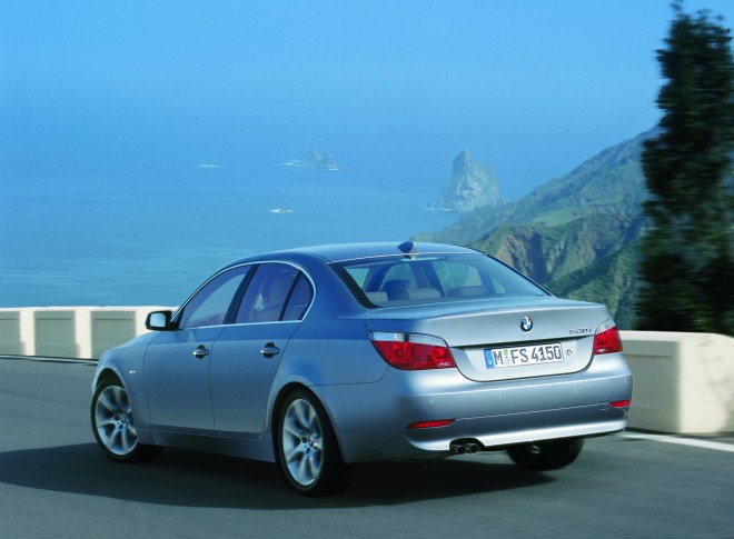 2007 BMW 530i Wallpapers [HD] - DriveSpark