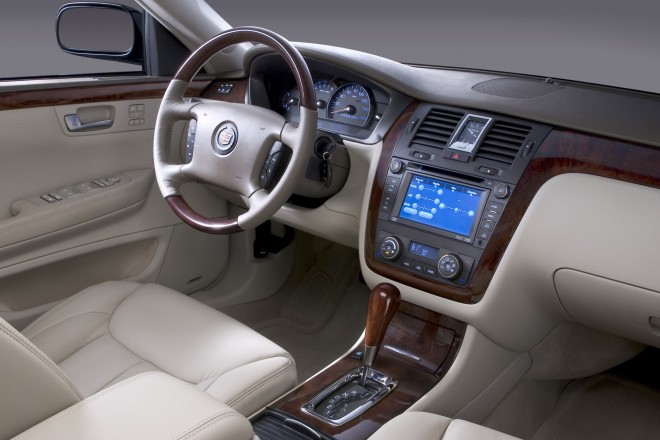 2007 Cadillac DTS Wallpapers
