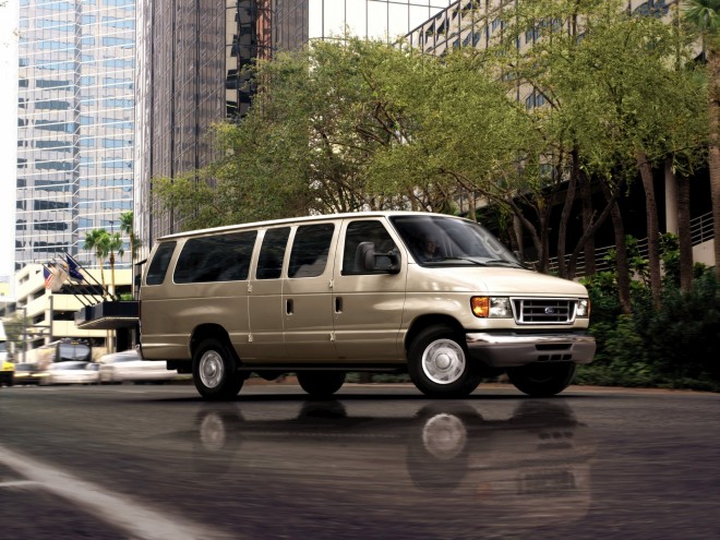 2007 Ford E-Series Wallpapers