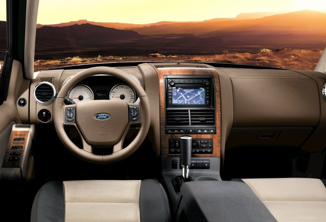 2007 Ford Explorer Wallpapers