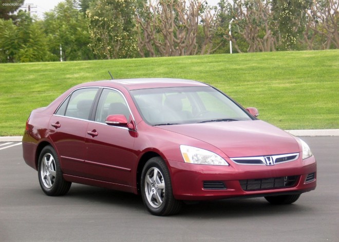 2007 Honda Accord Wallpapers