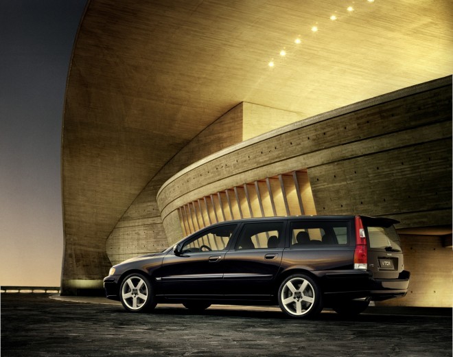 2007 Volvo V70 R Wallpapers