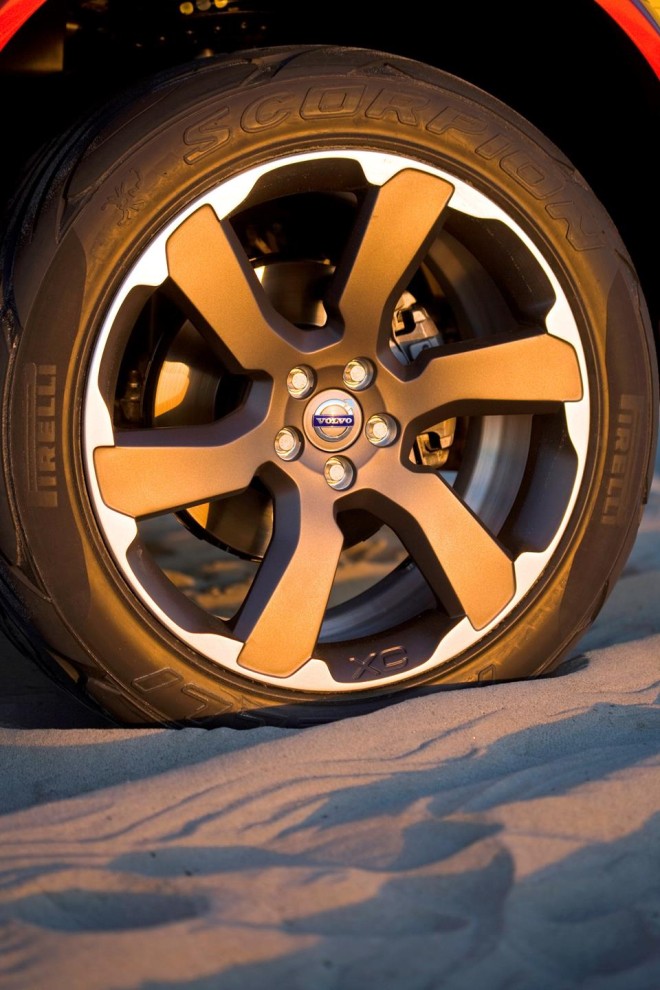 2007 Volvo XC70 Surf Rescue Safety Concept Wallpapers