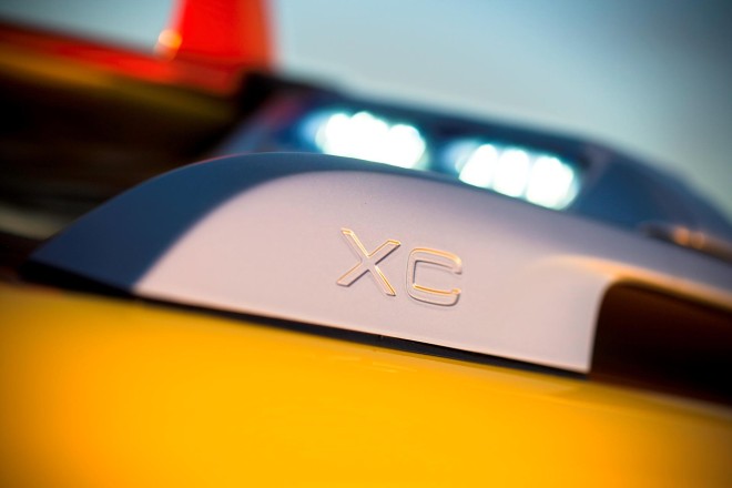 2007 Volvo XC70 Surf Rescue Safety Concept Wallpapers