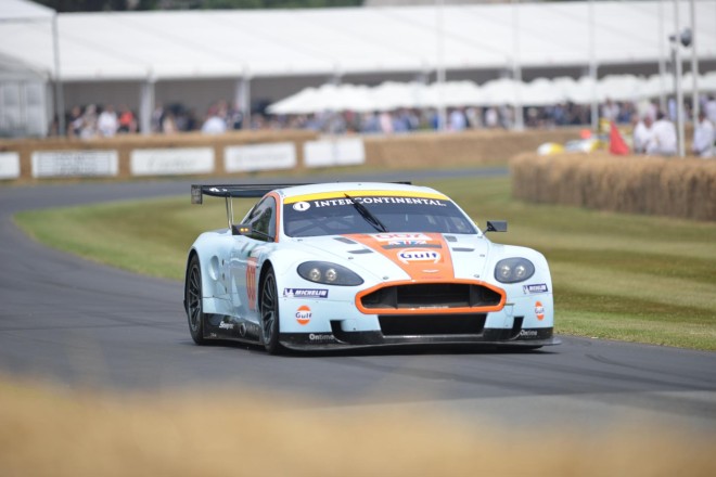 2008 Aston Martin DBR9 Gulf Livery Wallpapers