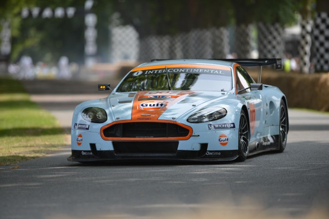 2008 Aston Martin DBR9 Gulf Livery Wallpapers
