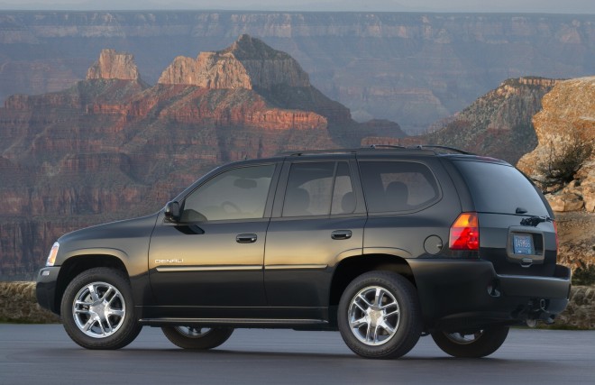 2008 GMC Envoy Wallpapers