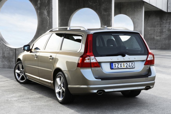 2008 Volvo V70 Wallpapers