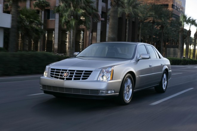 2009 Cadillac DTS Wallpapers
