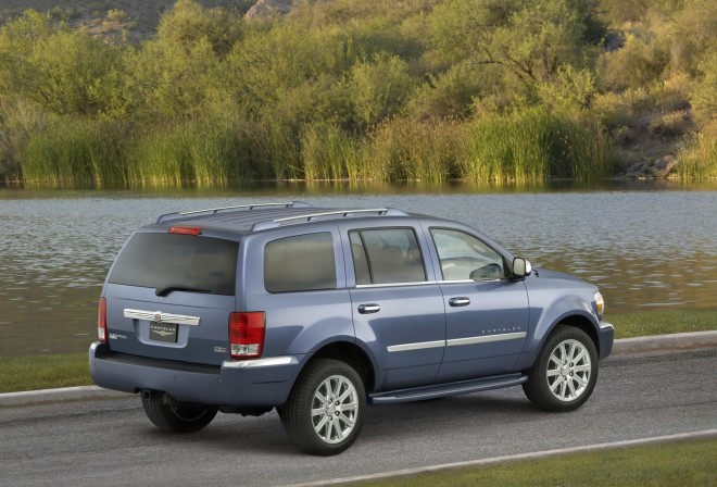 2009 Chrysler Aspen Wallpapers