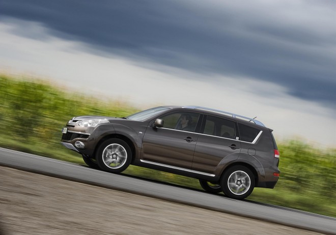 2009 Citroen C-Crosser Wallpapers