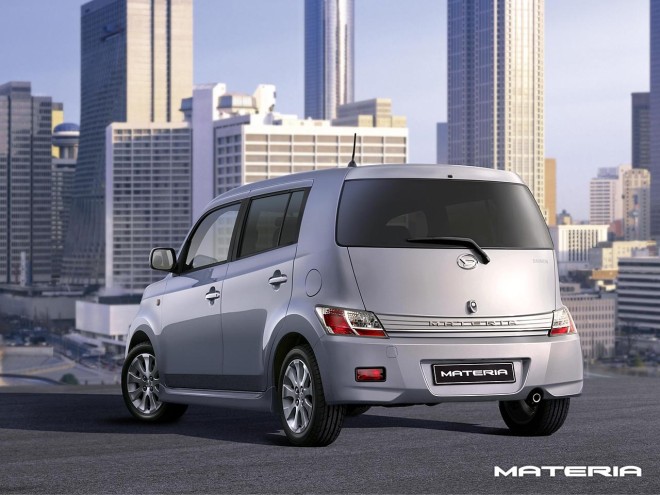 2009 Daihatsu Materia Wallpapers