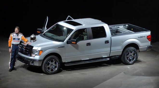 2009 Ford F650 Wallpapers