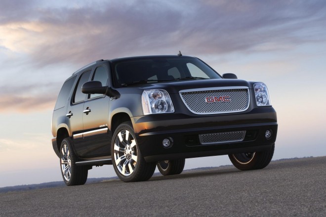 2009 GMC Yukon Denali Hybrid Wallpapers