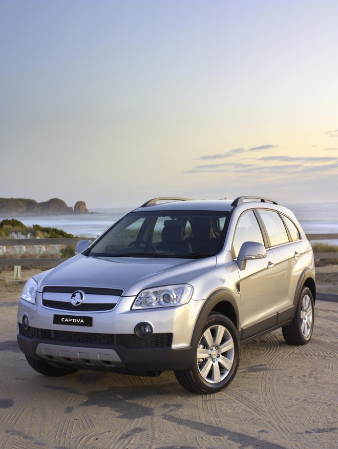 2009 Holden Captiva Wallpapers