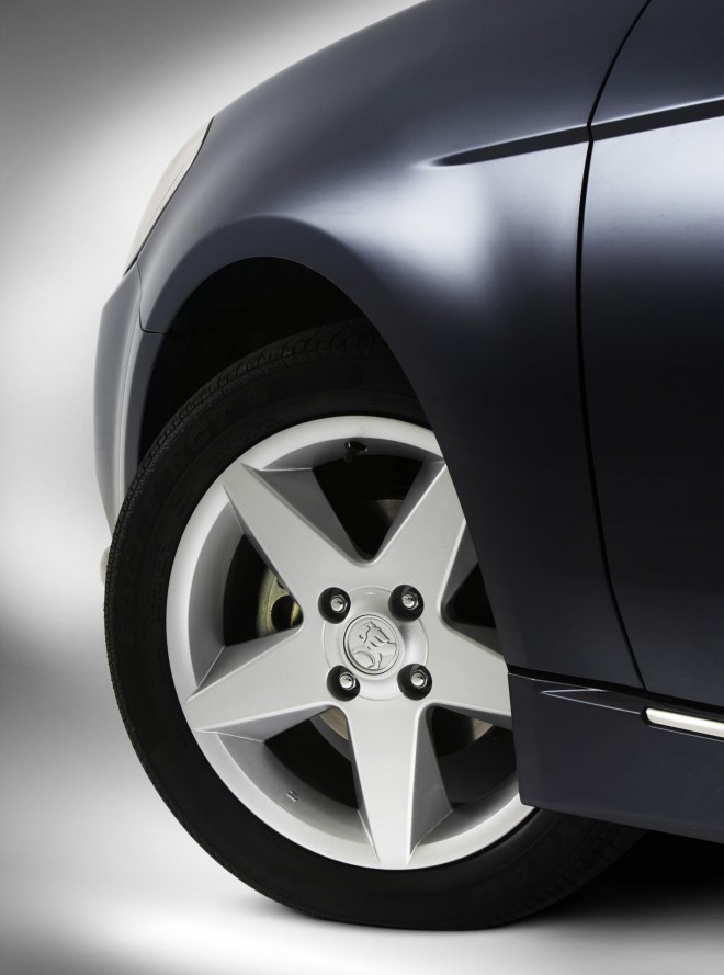 2009 Holden Epica Wallpapers