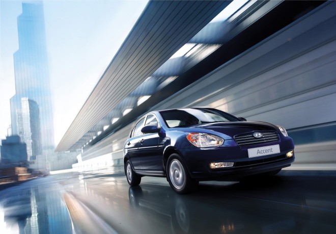 2009 Hyundai Accent Wallpapers