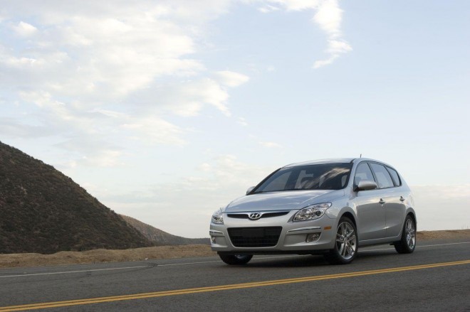 2009 Hyundai Elantra Touring Wallpapers